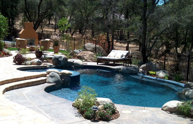 backyard-pools