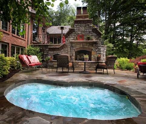 backyard pools and spas